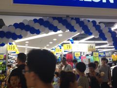 -迪卡侬(高新万达店)