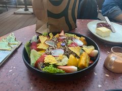 烤南瓜藜麦沙拉-La Terre乐田(万象城店)