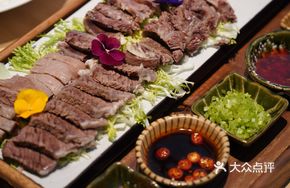 Xilin Gol Grassland Steak