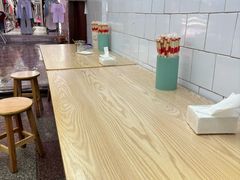 -洪记凉米线(新兴路店)