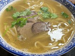 -十二忠手拉面(五福店)