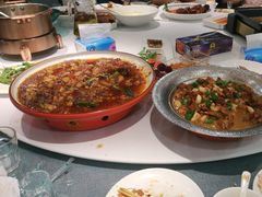 -巴特餐饮6加1音乐餐吧·新疆菜