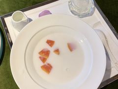 -燕庭·纯燕窝·甜品下午茶(南京西路店)