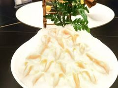 -鼎泰亨·海鲜牛肉餐厅(滨江店)