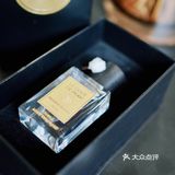 香水推荐| 这瓶雪松唤它液体钻石都不为过