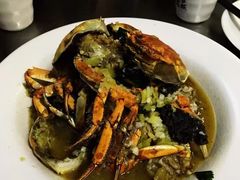 -龙巢盱眙龙虾·牛蛙·烧烤宵夜(八卦岭店)