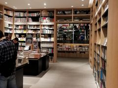 -覔书店(壹方城店)