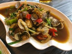 姜葱爆炒花蛤-覃记海鲜美食餐厅