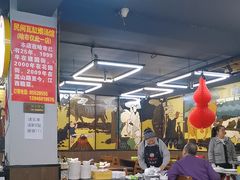-民间瓦缸煨汤館(嵩山路店)