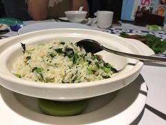 上海传统菜炒饭-西湖春天•老字号杭州菜(百汇店)
