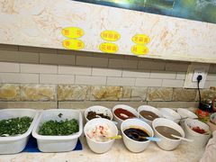 -洞亭火锅(防空洞总店)
