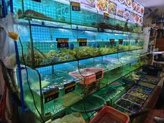 -覃记海鲜美食餐厅