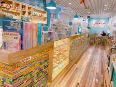 -猫的天空之城概念书店(印象城购物中心店)