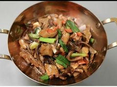 -香山湖家家宴(中山陵店)