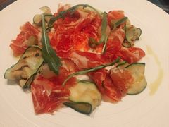 -恰餐厅及酒吧 CHAR Bar & Grill (北京丽都皇冠假日店)