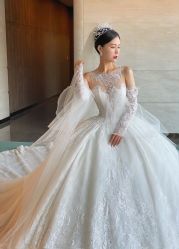 -艾米丽婚纱礼服