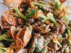 -1910老鲁味海鲜·戳子肉·青岛菜(金沙滩店)