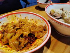 -八二小区抄手(龙湖上城天街店)