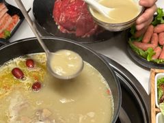 -汤宴·参须肚包鸡(南京路店)