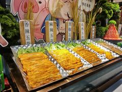 -布罗城堡自助烧烤(鸿通城购物中心店)