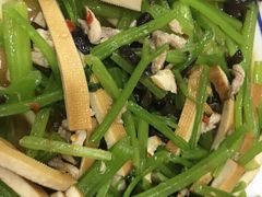 -邱记私房菜·十八年本地菜