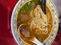 -金杨拉面王小吃面馆·牛三宝面·红烧牛肉粉