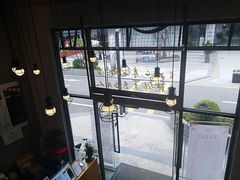 -潮里屯(唯品同创汇店)