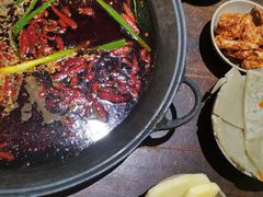 -四小区火锅·巷子里的重庆火锅(花照壁店)