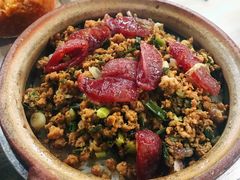 鹅乸腊肠煲仔饭-阳江河堤老牌曾记美食