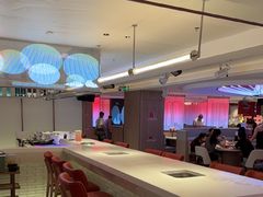 -海底捞火锅(杭州庆春路夜宵主题店)