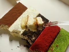 -坤思特1688咖啡(五洲花城店)