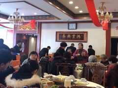 大堂-鑫巴蜀小镇 · 水煮鱼专研店(玉桥店)