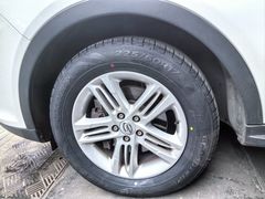 -倍耐力轮胎专卖店(碧云路店)