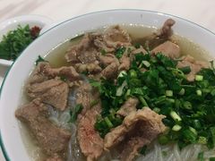 -犇逸·乐山跷脚牛肉·四川现炒(览海店)