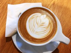 -ZING COFFEE 镜咖啡