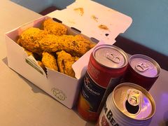 -BHC炸鸡(明洞总店)