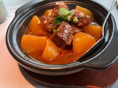 萝卜牛腩煲-三清潭烧鹅(兴业太古汇店)