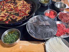 -铜元老码头鳝鱼火锅