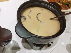-湖北三五醇酒店·35年新楚菜