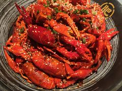 -肥肥虾庄·金牌油焖大虾(杨园滨江时代walk店)