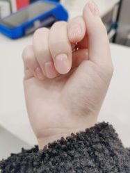 -进巍美甲美睫店