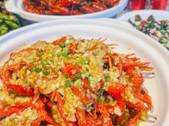 -肥小宝·金牌油焖大虾(襄阳龙虾地标店)