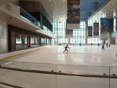 -冰纷万象滑冰场(深圳万象城店)