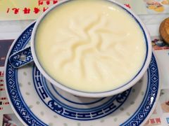 招牌双皮奶任意配-广信牛奶甜品世家(台东店)