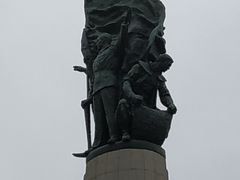 -人民防洪胜利纪念塔