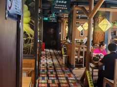 -云海肴·汽锅鸡·云南菜(天山百盛优客店)