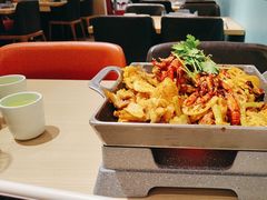 -精悦蓉(松江万达广场店)