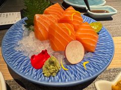 三文鱼腩刺身-炙柒Sekinana·精致日料(合生汇店)