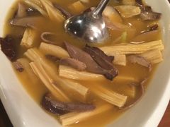 -华夏食府中餐厅(中原路店)