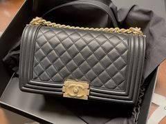 -CHANEL(恒隆广场店)